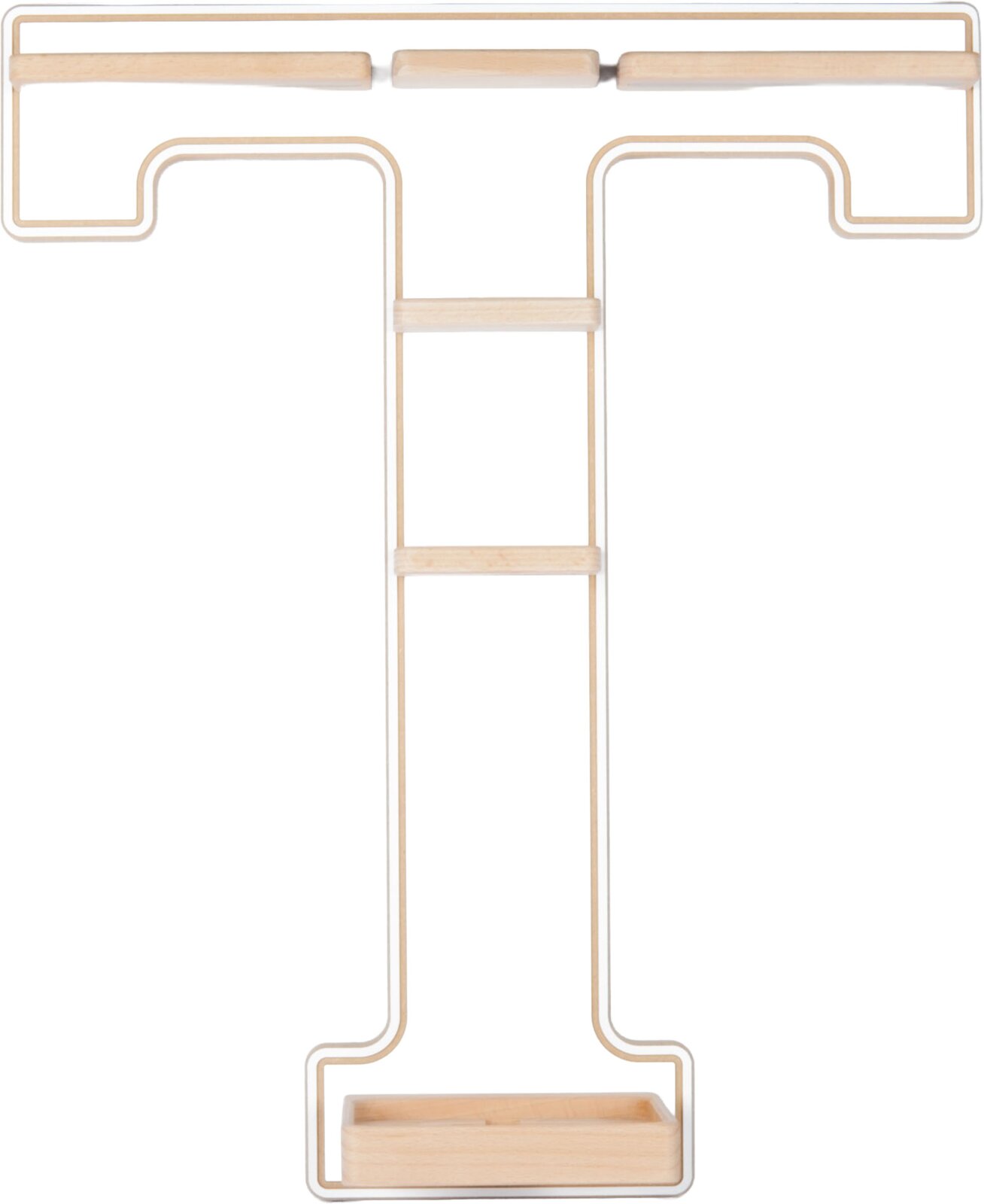 Minimalistischer Kleiderständer/Garderobenständer aus Metall mit Holzdetails und Ablageschale unten, frontale Ansicht auf weißem Hintergrund
