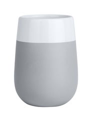 Keramik Zahnputzbecher Malta in Grau und Weiß, seitliche Perspektive