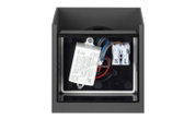 Achterkant van een led-wandlamp met zichtbare elektrische aansluitingen en bedrading.