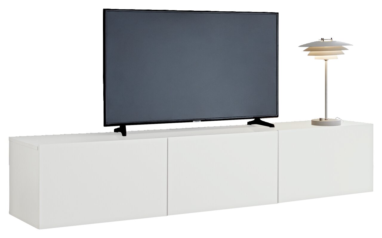 Weißes TV-Hängelowboard mit einem Fernseher und einer modernen Tischlampe, frontale Perspektive