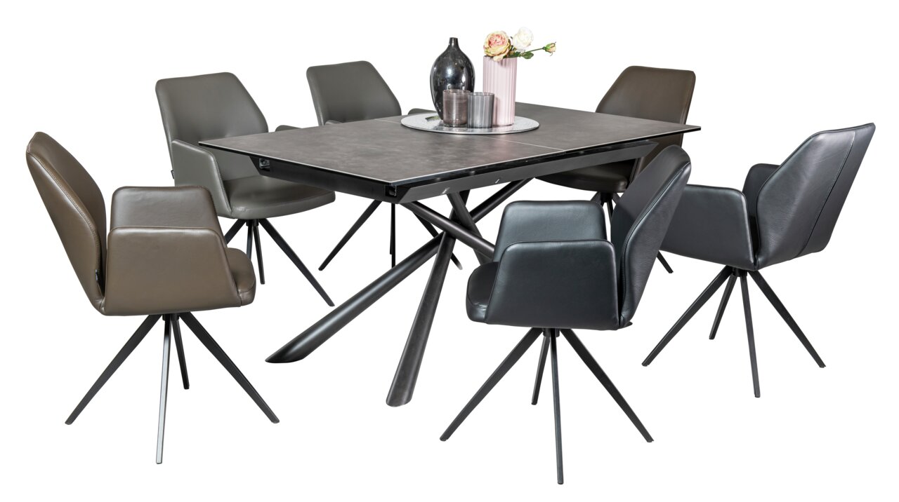 Eethoek met zes moderne fauteuils en een rechthoekige tafel, zijaanzicht
