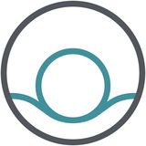 Symbolisches Logo in blauer Farbe, das eine stilisierte Person in einer liegenden Position darstellt, aus der Vogelperspektive betrachtet.