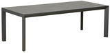 Moderner rechteckiger Gartentisch mit dunkler Oberfläche und stabilen Beinen, seitliche Perspektive.