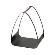 Modernes Kaminholzregal Timo aus schwarzem Metall, Höhe 50 cm, seitliche Perspektive