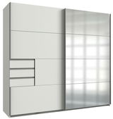 Moderner Schwebetürenschrank mit zwei Türen, linke Tür mit Schubladen und Fächern, rechte Tür mit Spiegel, Frontansicht.