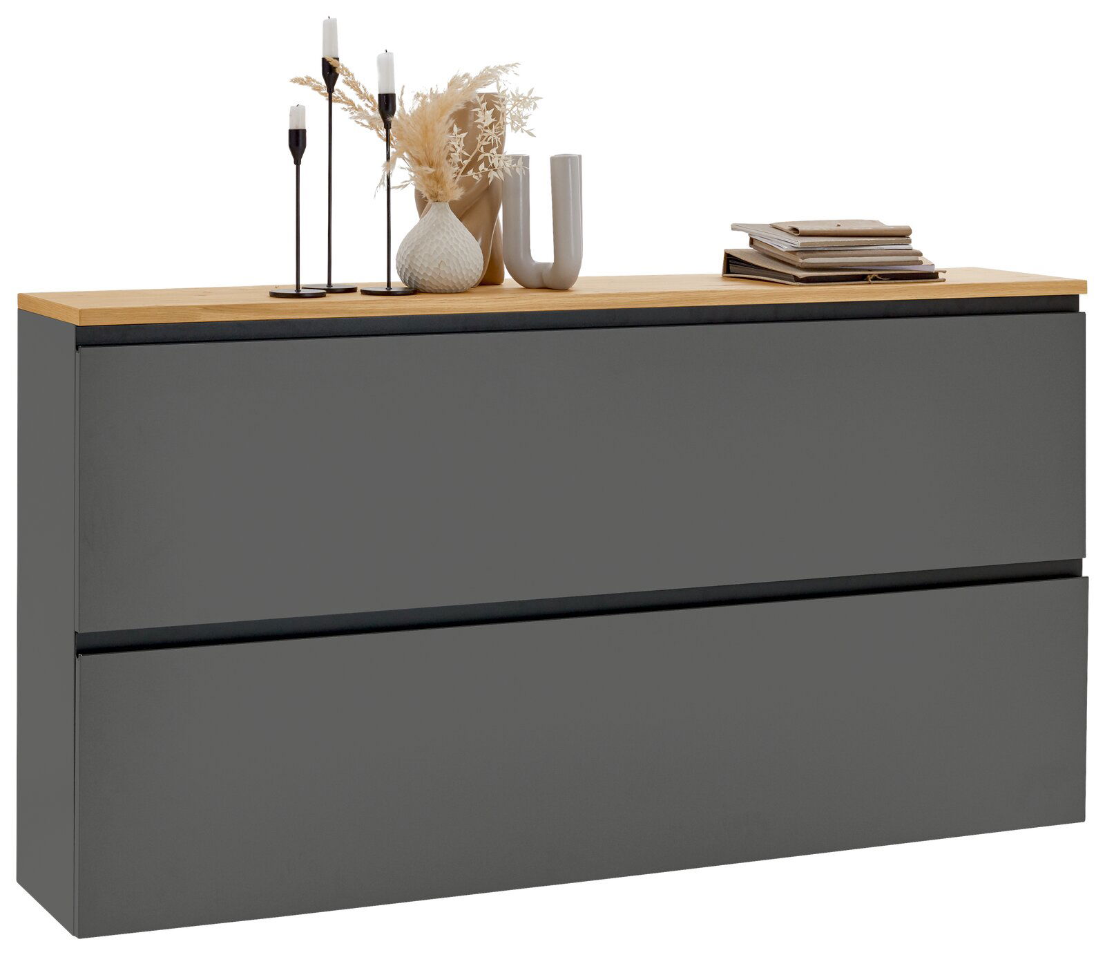 Dieter Knoll Hängeschuhschrank SORRENT Moderner Hängeschuhschrank in Grau mit Holzoberfläche, dekoriert mit Kerzen und Vasen, seitliche Perspektive