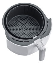 Heißluftfritteuse aus der Vogelperspektive mit herausnehmbarem Korb und Griff