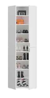 Weiße Garderobenkombination mit offenen Türen, gefüllt mit verschiedenen Schuhen und Kartons, frontal betrachtet.