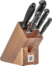 Messerblock aus Holz mit fünf Messern, seitliche Perspektive