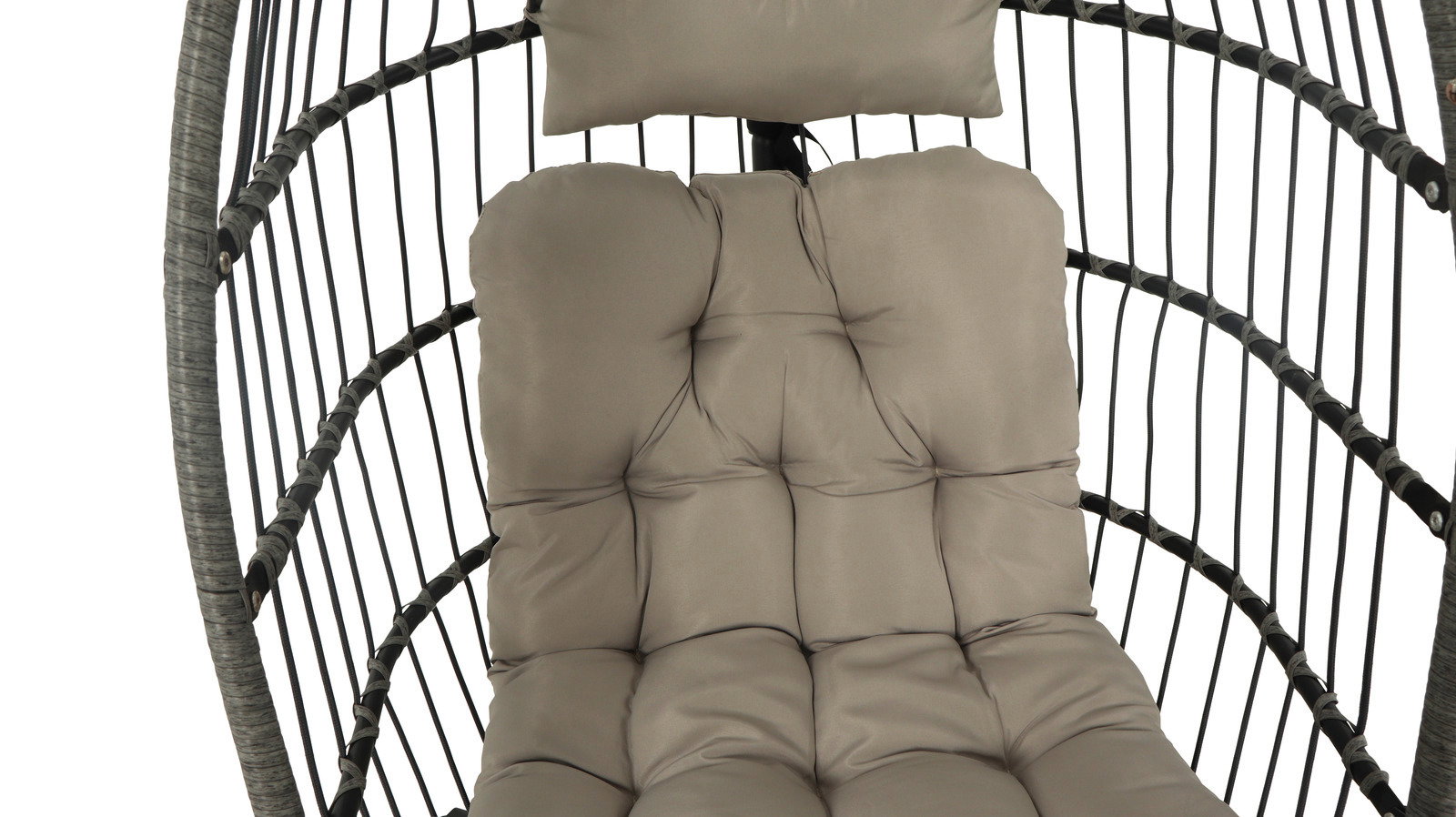 Ambia Garden Hängesessel THEO Nahaufnahme eines Hängesessels mit bequemen, gepolsterten Kissen in einem stabilen Rahmen.