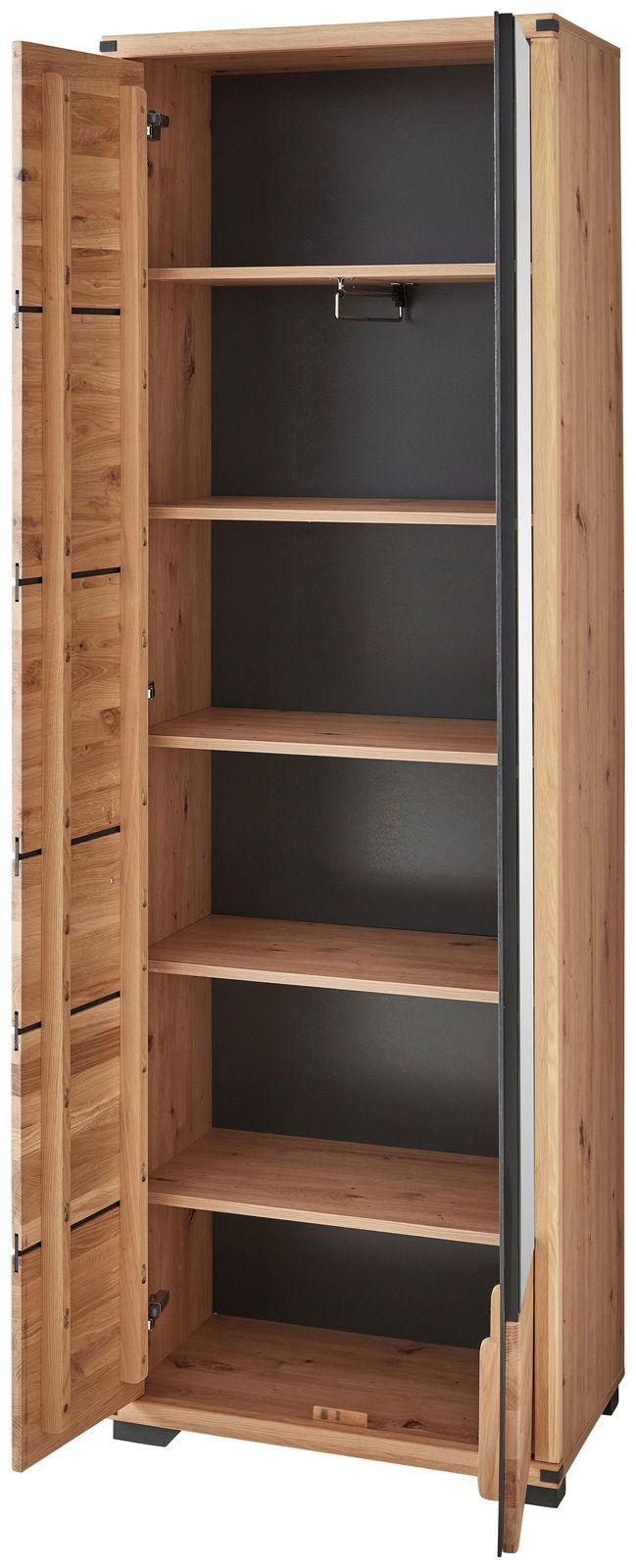 Offener Garderobenschrank aus Holz mit mehreren Regalböden, seitliche Perspektive