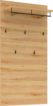 Wandgarderobe aus hellem Holz mit Ablage und schwarzer Kleiderstange sowie fünf Haken, frontal leicht von links fotografiert