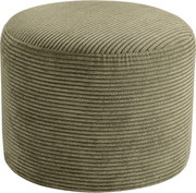Olivgrüner, runder Pouf/Hocker mit gerippter Cord-Optik, freigestellt auf weißem Hintergrund, Ansicht leicht von oben