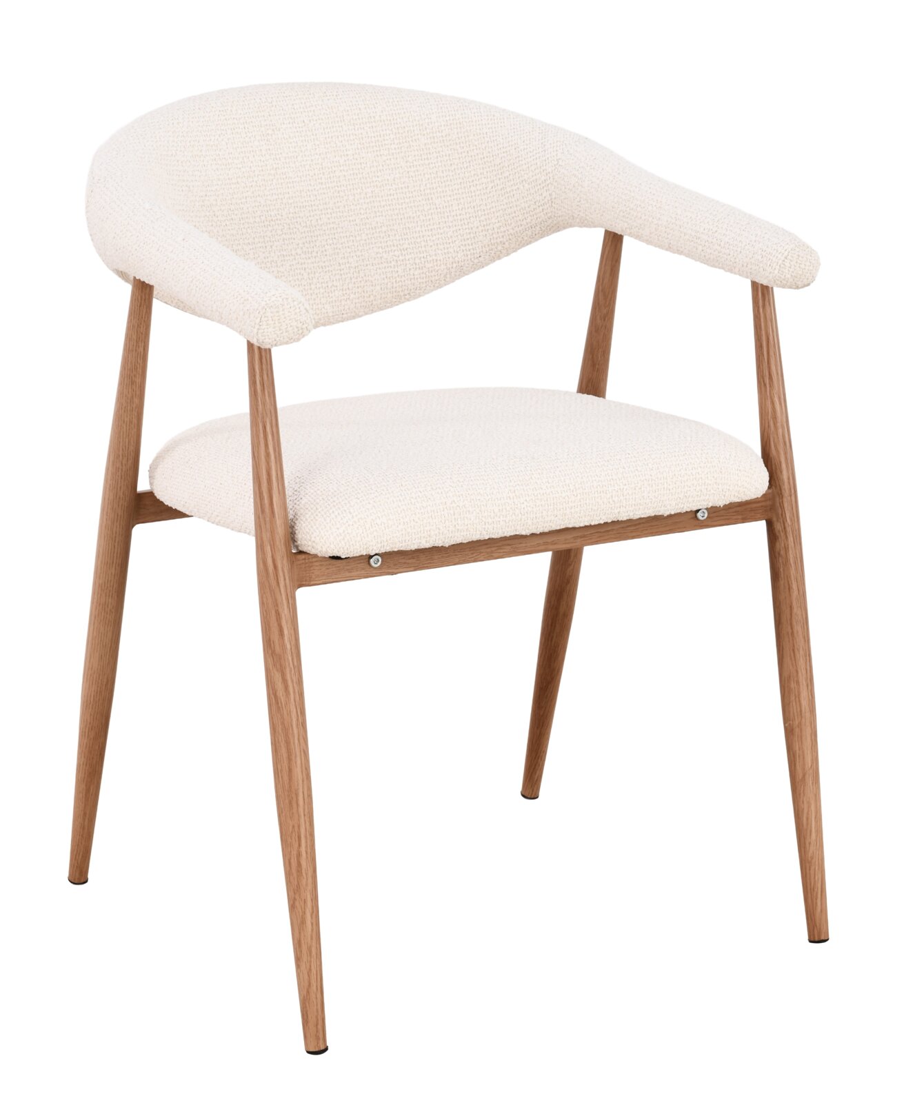 Gepolsterter Armlehnstuhl in Creme mit strukturiertem Stoffbezug und Holzbeinen, freigestellt auf weißem Hintergrund, in leicht seitlicher Vorderansicht.