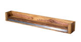 Wandregal aus Holz mit Metallleiste, seitliche Perspektive