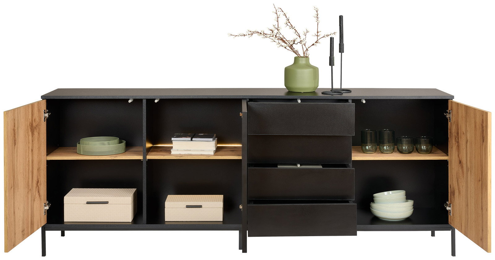 XL-Sideboard mit offenen Türen und Schubladen, gefüllt mit Geschirr und Dekorationen, aus der Frontperspektive.