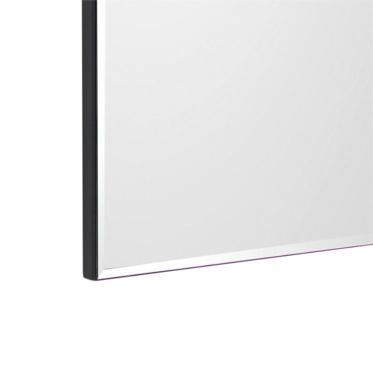 Landscape Spiegel BEVEL Nahaufnahme eines rechteckigen Spiegels mit schmalem Rahmen, seitliche Perspektive