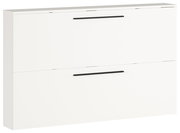 Weißer Schuhschrank mit zwei Klappen und schwarzen Griffen, seitliche Perspektive