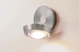 Moderne LED Aufbauleuchte in gebürstetem Metall, seitliche Perspektive