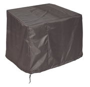 Schwarze Loungesesselhülle aus robustem Material, perspektivisch von vorne links fotografiert.