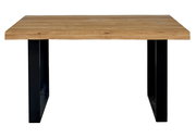 Massiver Esstisch mit naturfarbener Holzplatte und schwarzen Metallkufen, frontale Ansicht auf weißem Hintergrund