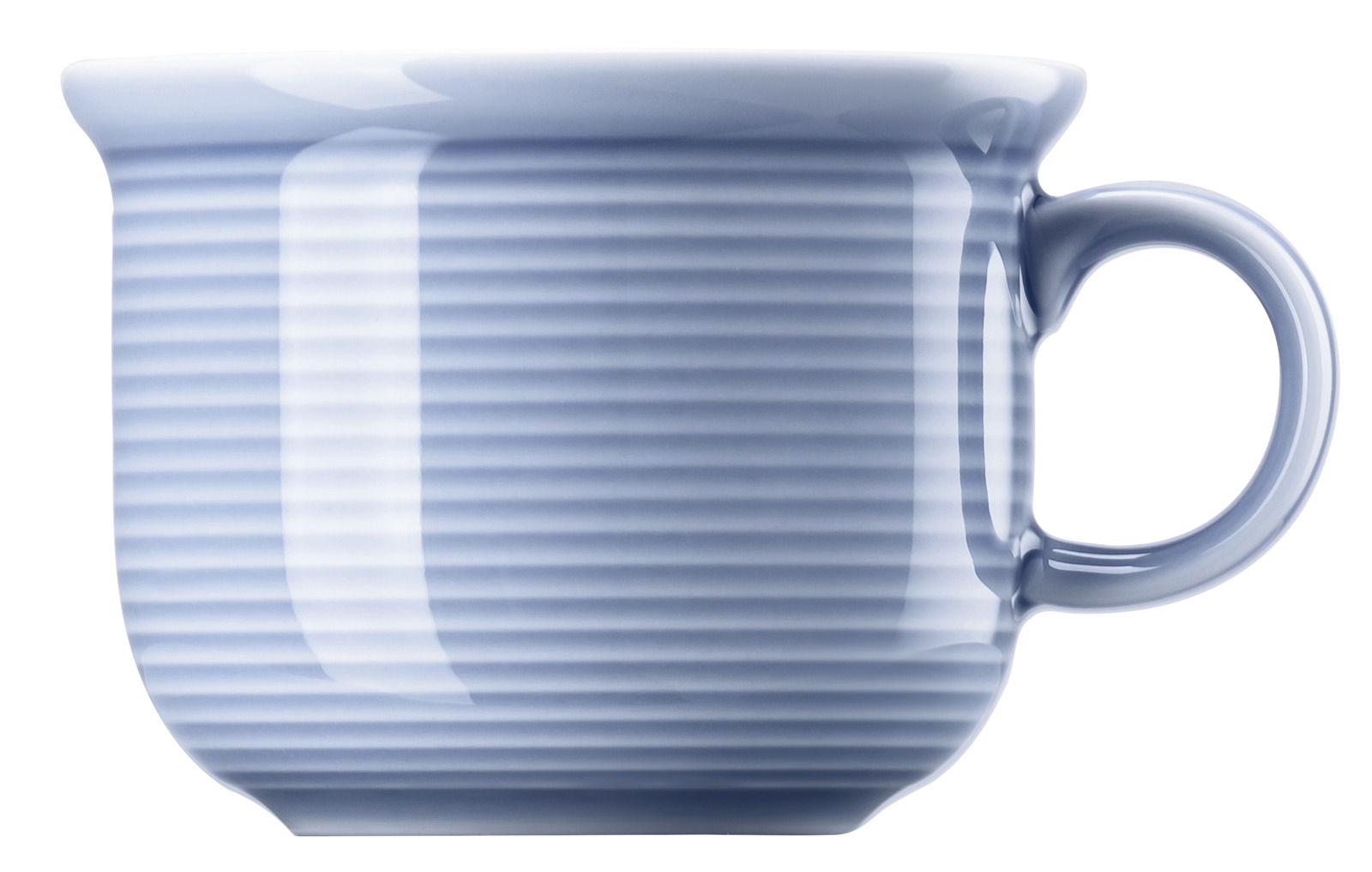 Seitliche Ansicht einer blauen, gerippten Espresso-Obertasse mit Henkel.