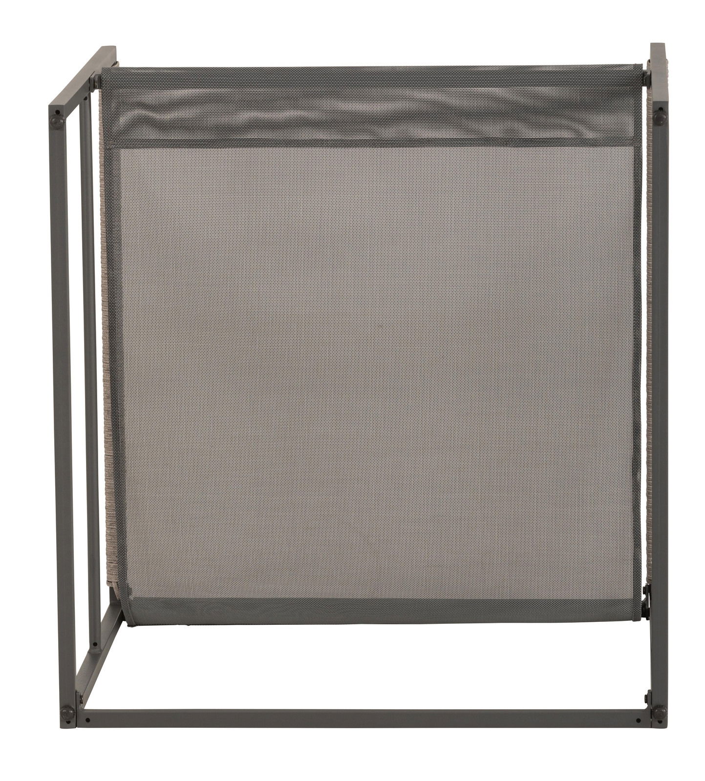 Rückansicht eines Lounge-Sessels mit grauem Metallrahmen und Netzbespannung.