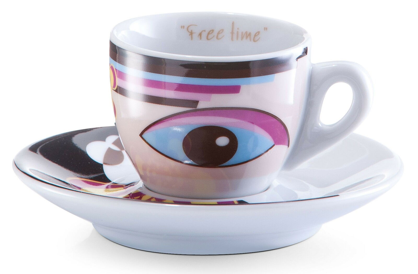 Espresso-Tasse mit Untertasse, dekoriert mit buntem Auge-Design und der Aufschrift 'free time', seitliche Perspektive