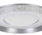 Moderne led-plafondlamp gezien vanaf de zijkant, met een zilveren rand en een gestructureerd glasontwerp.