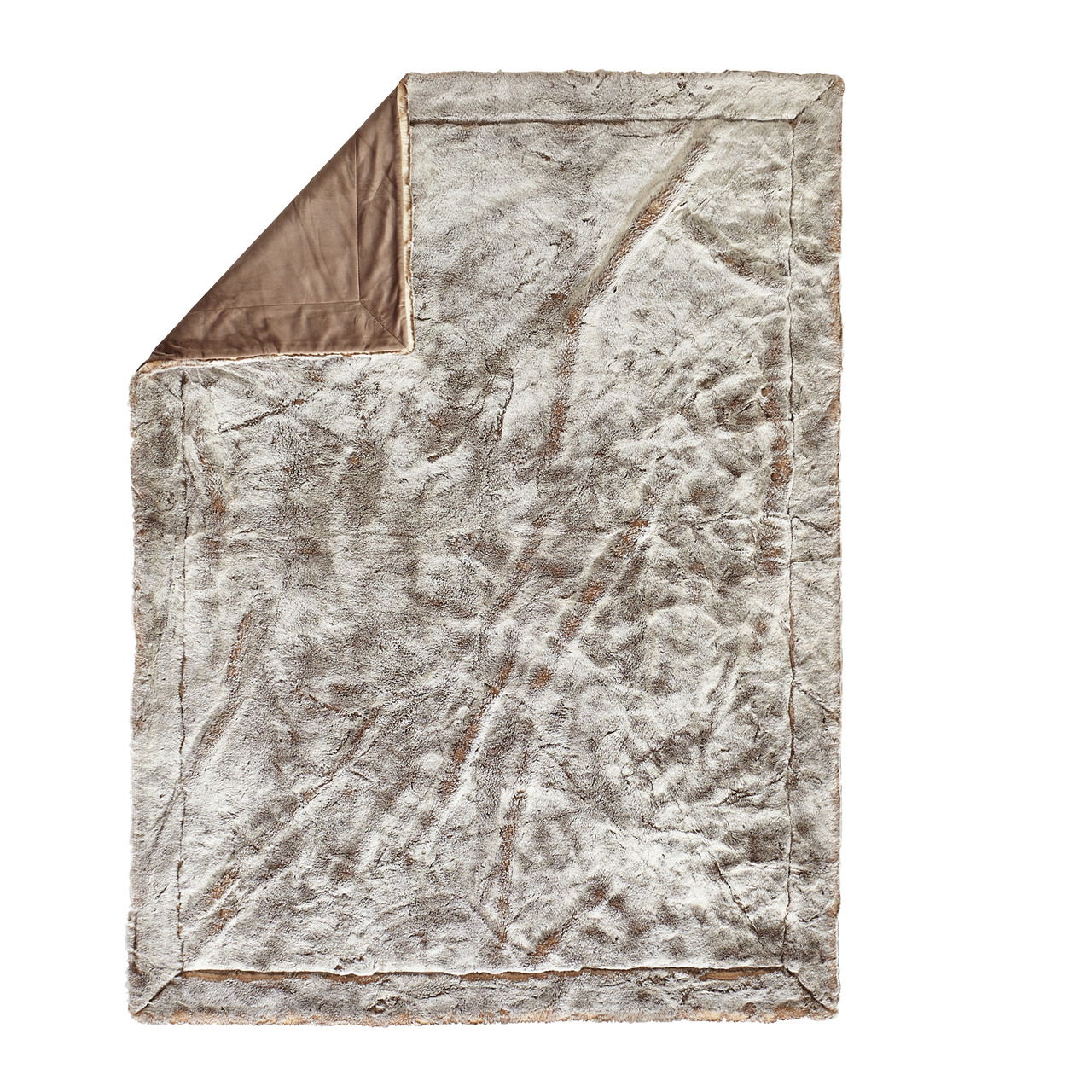 Ambiente Felldecke Bär 150x200 cm Luxuriöse Felldecke Bär 150x200 cm in Draufsicht mit weicher, plüschiger Oberfläche und umgeschlagener Ecke, die die glatte Unterseite zeigt.