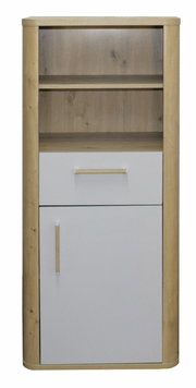 Moderner Beistellschrank aus Holz mit zwei offenen Fächern, einer Schublade und einer Tür, frontal abgebildet.