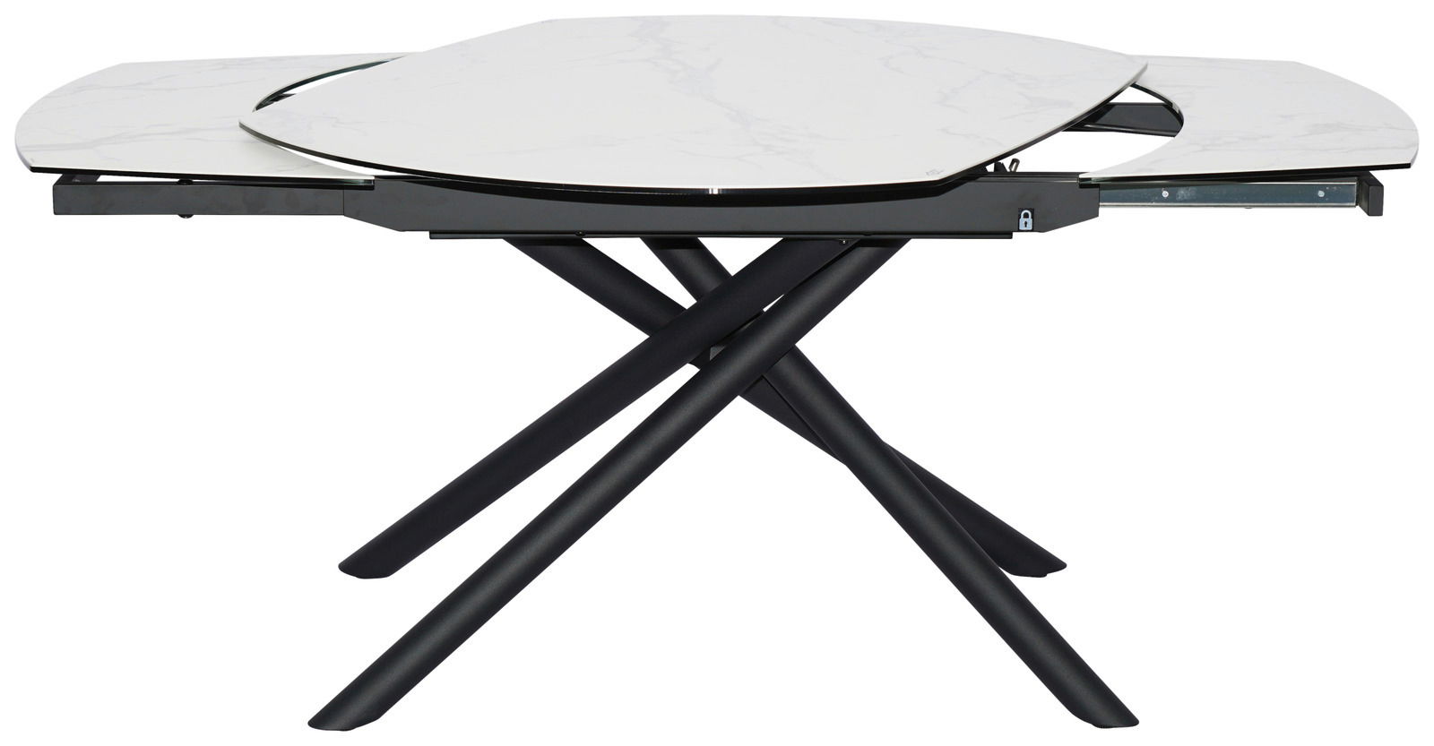 Moderner Esstisch mit ausziehbarer Marmorplatte und schwarzem Kreuzgestell, seitliche Perspektive