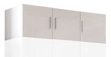 Hochglanz-Küchenaufsatz mit drei Türen und silbernen Griffen, seitliche Perspektive