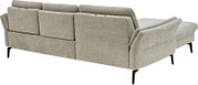 Beige stoffen hoekbank met chaise longue en zwarte poten, achteraanzicht in schuin perspectief
