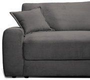 Graues Big-Sofa mit geripptem Stoffbezug, seitliche Perspektive