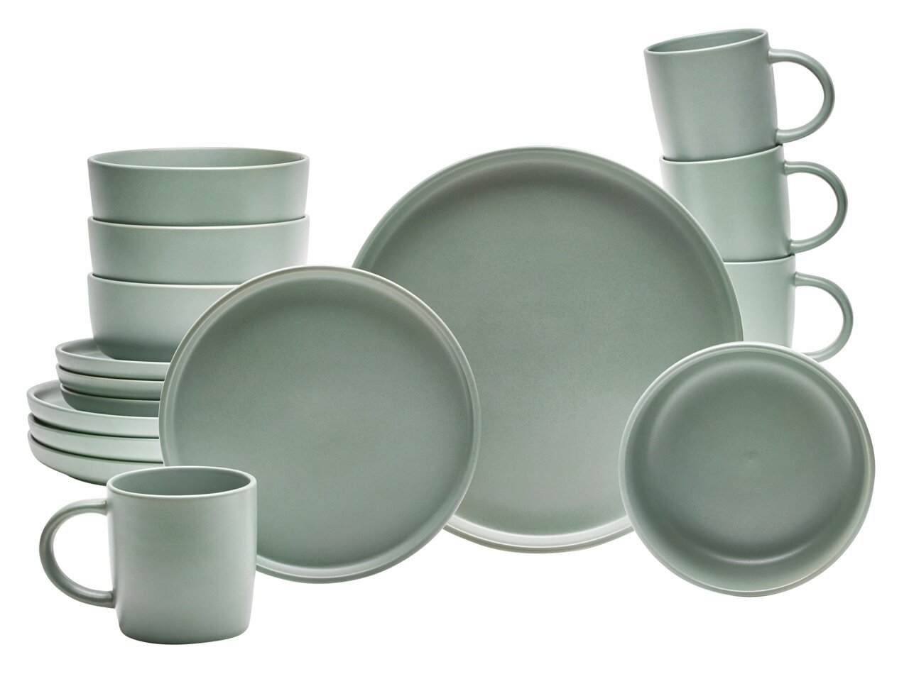 Kombiservice Prato 16-teilig in sanftem Grün, bestehend aus Tellern, Schalen und Tassen, aus frontaler Perspektive.