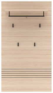 Frontale Ansicht eines modernen Garderoben-Sets aus hellem Holz mit schwarzem Kleiderstange und Haken.