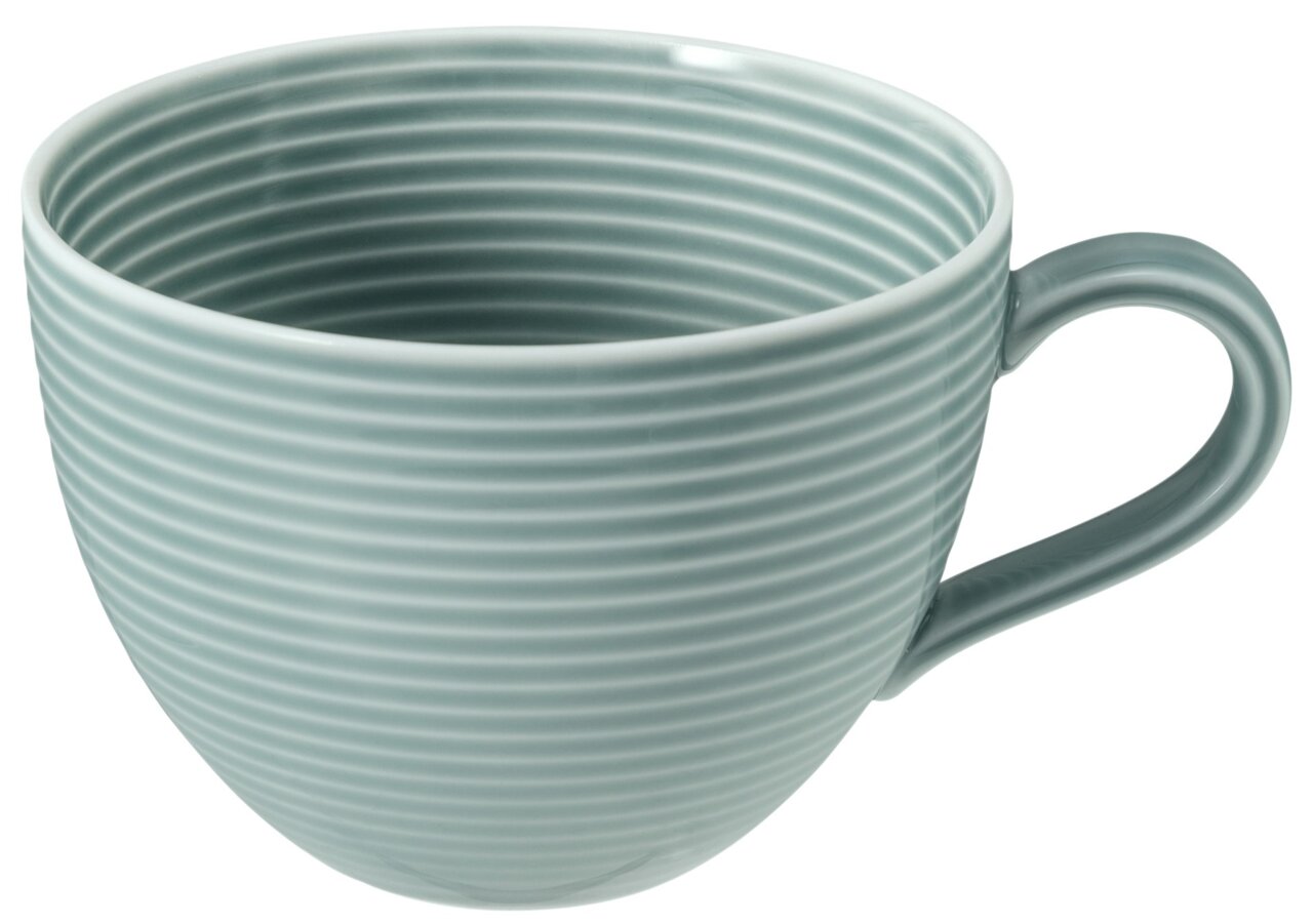 Milchkaffeetasse 0,35l mit horizontalen Rillen in einem sanften Grünton, seitliche Perspektive
