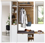 Garderoben-Set in moderner Perspektive mit Spiegel, Regalen, Kleiderhaken und Sitzbank, kombiniert in Weiß und Holzoptik.