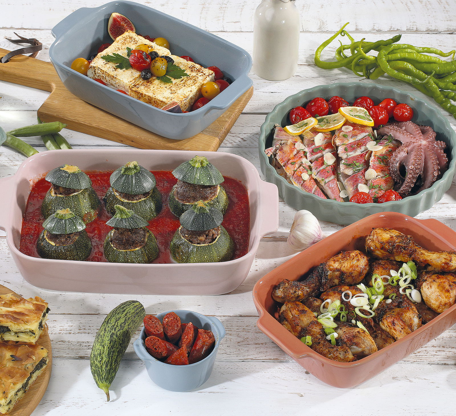 KÜCHENPROFI Ragoutschälchen 2er-Set PORTO Verschiedene Ragoutschälchen in verschiedenen Farben, gefüllt mit verschiedenen Gerichten, aus der Vogelperspektive fotografiert.
