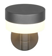 Moderne LED-Außenwandleuchte in seitlicher Perspektive mit rundem, dunklem Gehäuse und leuchtendem, weißem Diffusor.