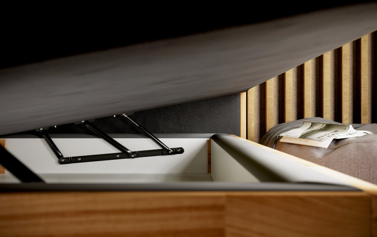 Nahaufnahme eines Boxspringbetts mit geöffnetem Stauraum, sichtbare Hebemechanik und Holzelementen, seitliche Perspektive.