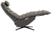 Seitliche Ansicht einer grauen Relaxliege mit gepolstertem Design und verstellbarer Rückenlehne.