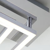 Moderne LED-Deckenleuchte in Chrom und Silber, seitliche Perspektive