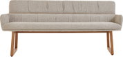 Beige gepolsterte Sitzbank mit Rückenlehne und Armlehnen, Stoffbezug und Holzgestell, frontal in gerader Vorderansicht freigestellt auf weißem Hintergrund.