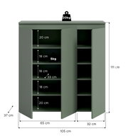 Grüner Schrank mit drei geöffneten Türen und mehreren Einlegeböden, Maße 105 x 37 x 111 cm, Fachhöhen 20/18 cm, Fachbreite ca. 33 cm, Belastbarkeit oben 20 kg und je Boden 5 kg, Frontansicht leicht schräg von vorn.