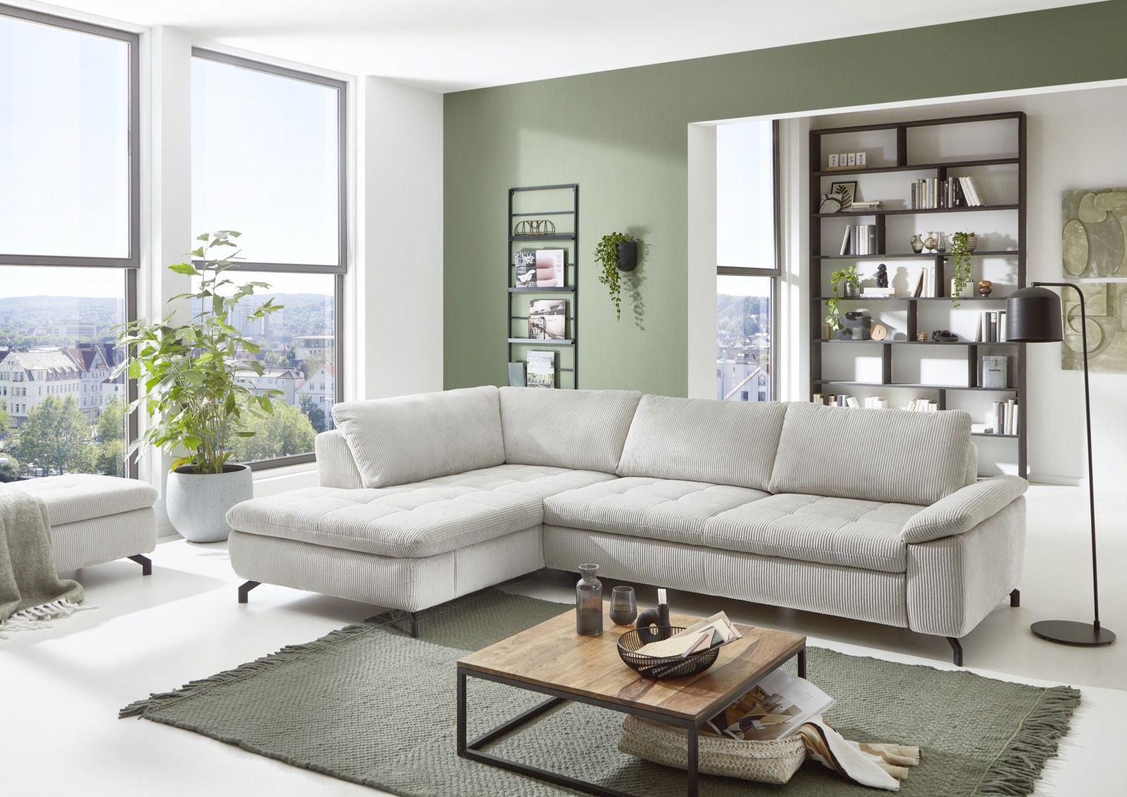 Beldomo Style Ecksofa SENSE Ecksofa Beldomo Style SENSE in einem modernen Wohnzimmer, seitliche Perspektive