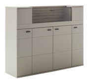Modernes Highboard in Beige mit mehreren Schubladen und Fächern, seitliche Perspektive