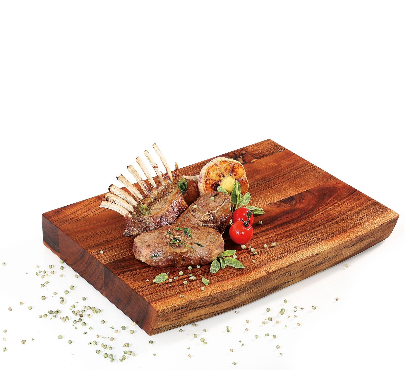 Hackblock aus Akazienholz, rechteckig, 41 x 30 x 5 cm, mit Fleisch und Gemüse dekoriert, Perspektive von schräg oben