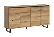 Holz-Sideboard mit vier Türen und schwarzen Metallbeinen, seitliche Perspektive